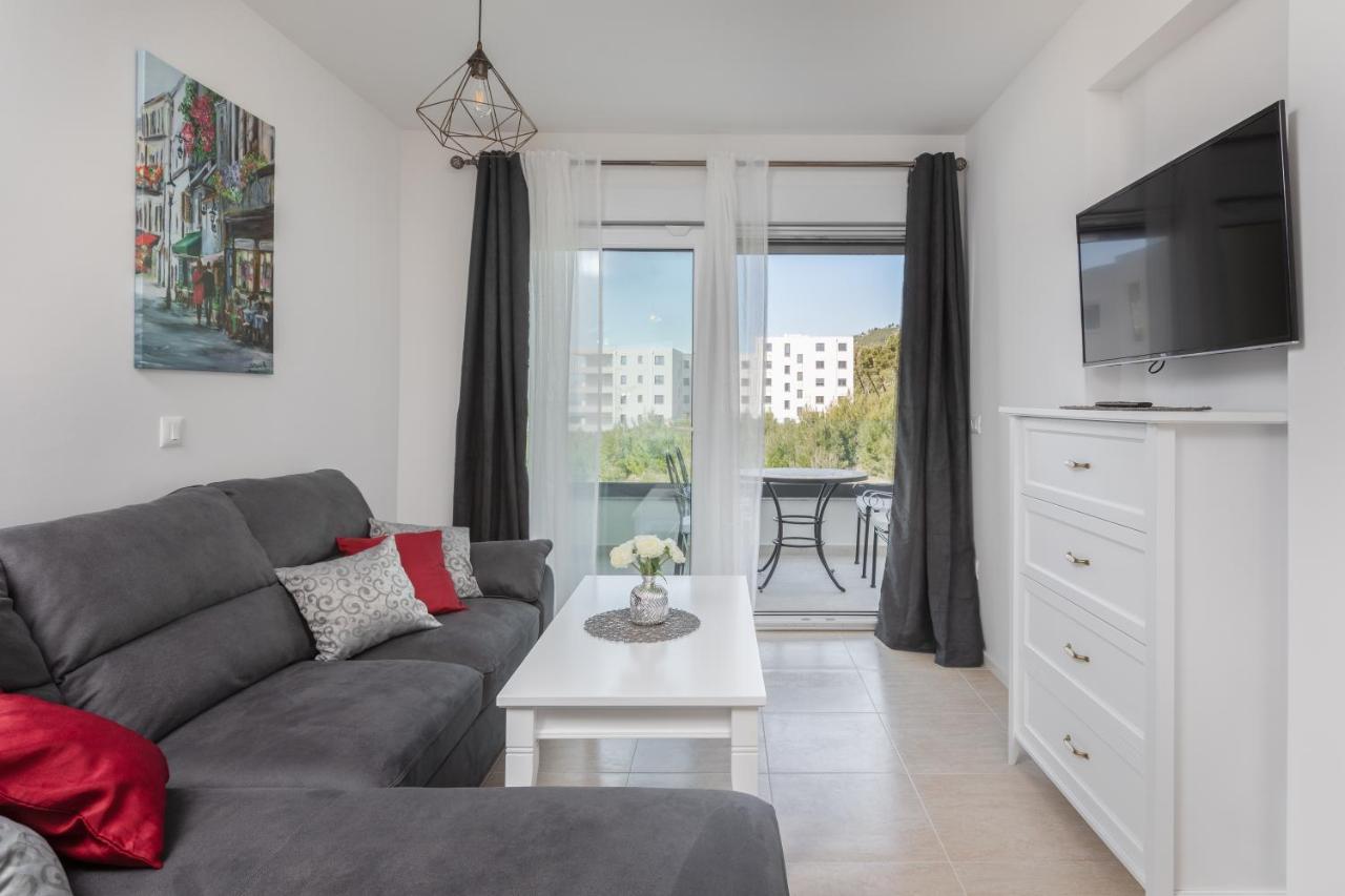 מאקרסקה Apartment Oseka מראה חיצוני תמונה